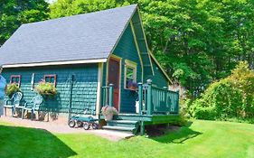 Bugaboo Cottages